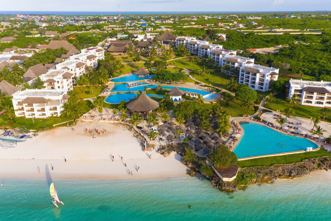 Zona exterior do Royal Zanzibar Beach Resort em Zanzibar